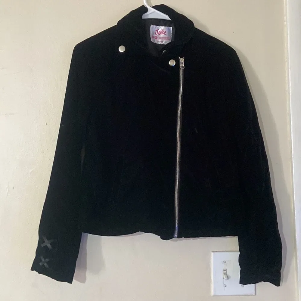 Justice Girl Junior Velvet Jacket Size 18-20
